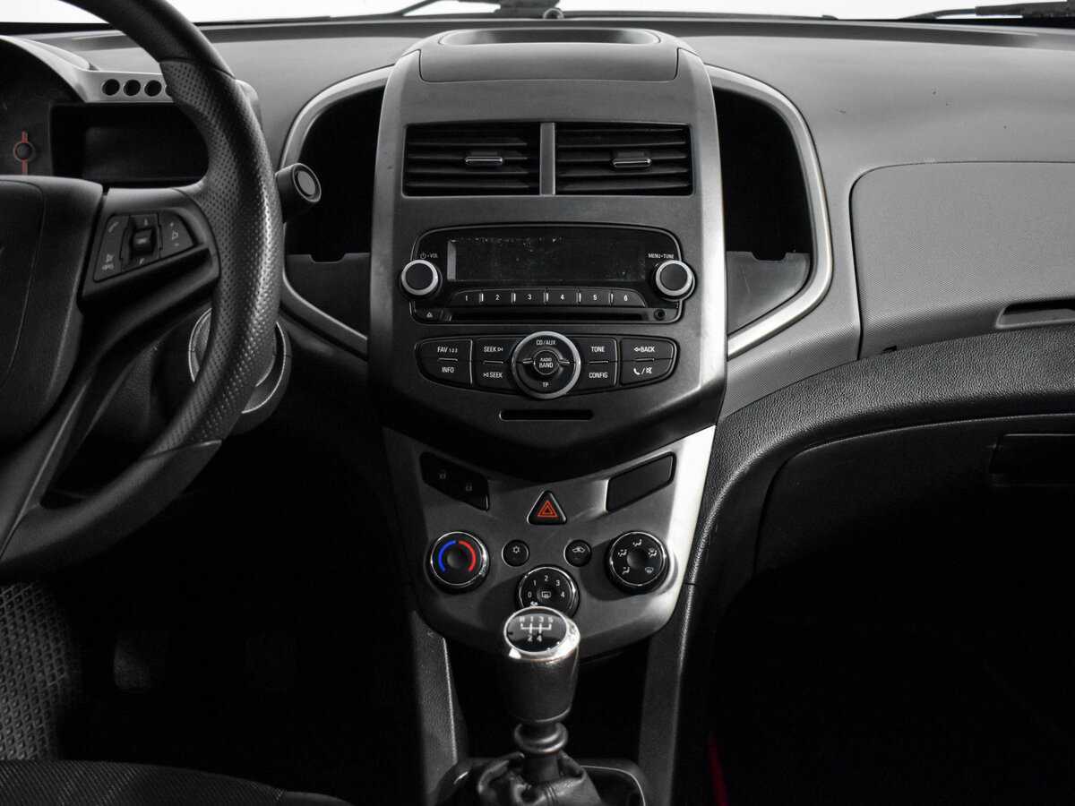 Chevrolet Aveo, 2014 Фото №13