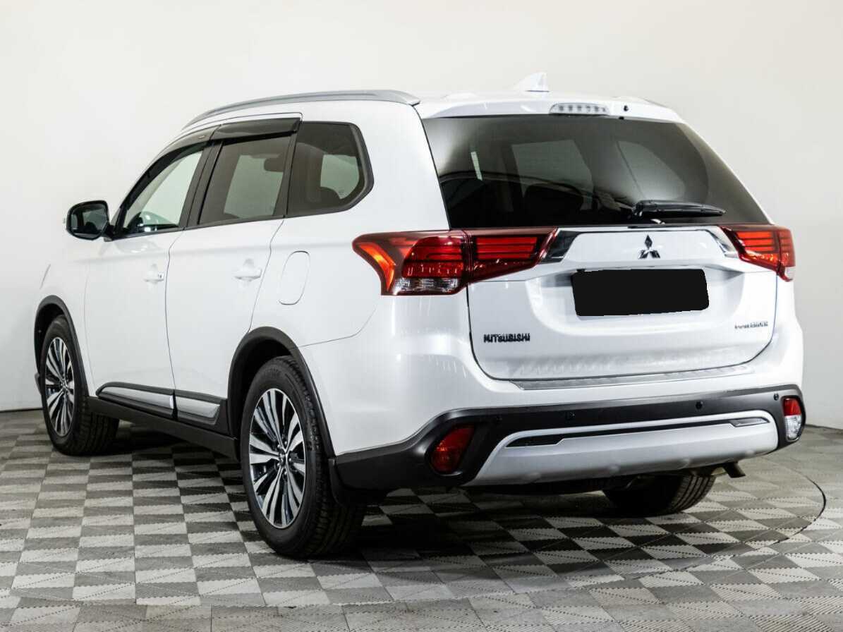 Mitsubishi Outlander, 2020 Фото №7