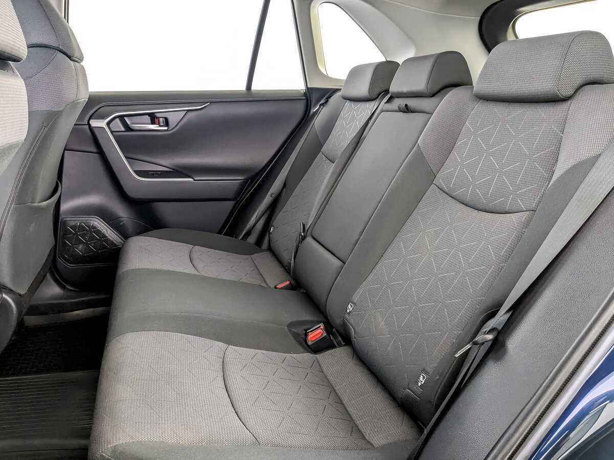 Toyota RAV4, 2020 Фото №23