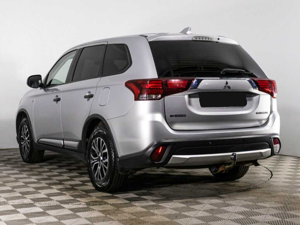 Mitsubishi Outlander, 2018 Фото №6