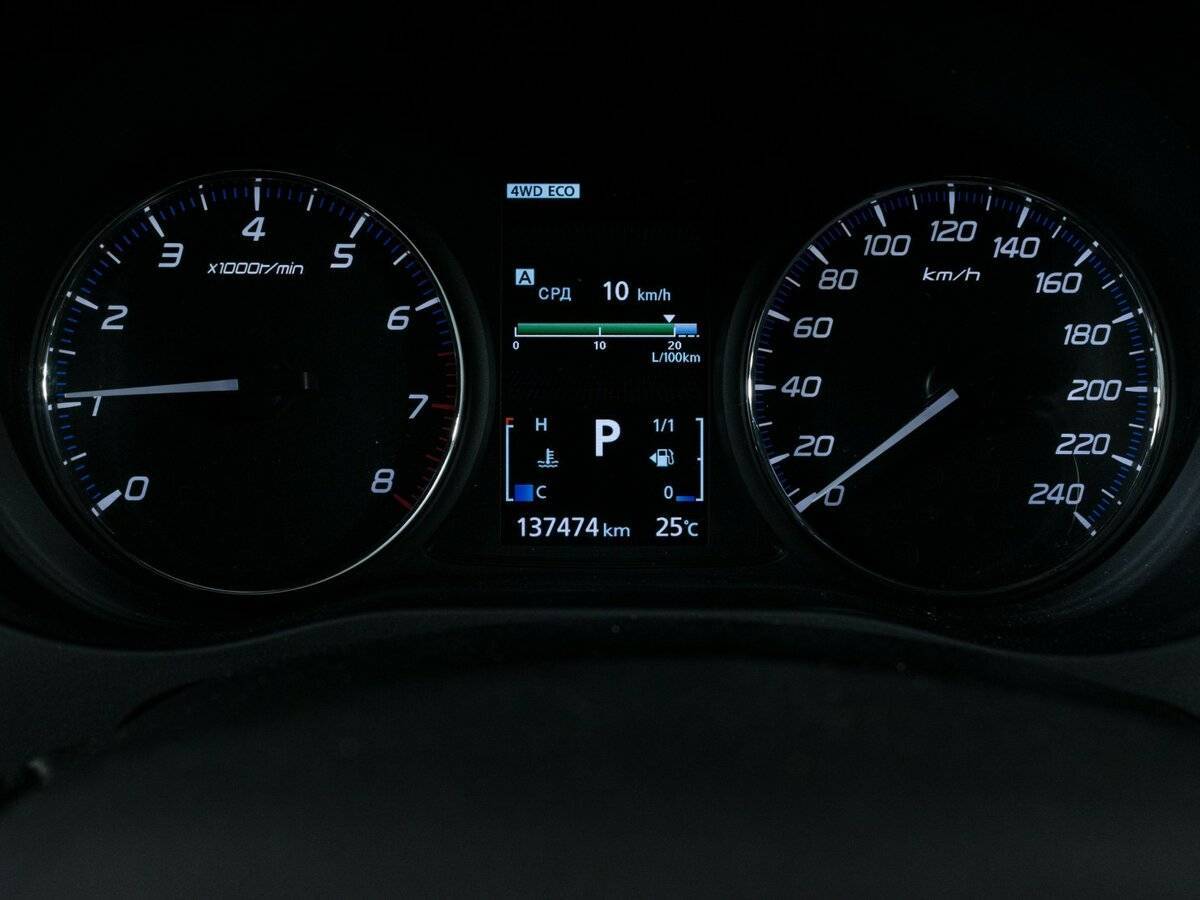 Mitsubishi Outlander, 2018 Фото №13