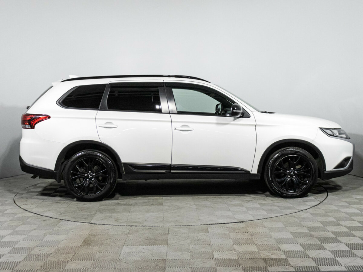 Mitsubishi Outlander III Рестайлинг 3, 2021 Фото №4