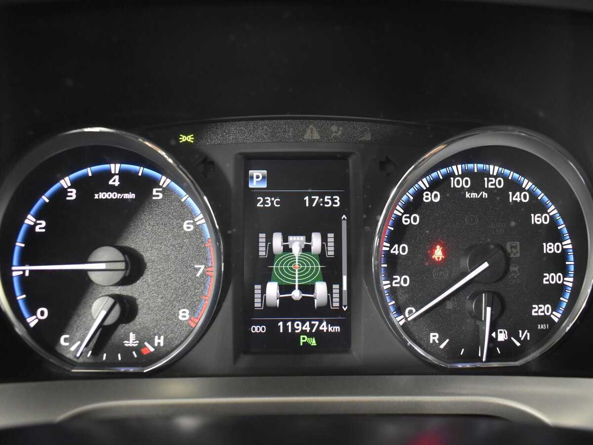 Toyota RAV4, 2018 Фото №12