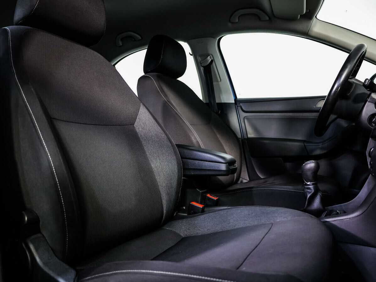 Skoda Rapid, 2016 Фото №10