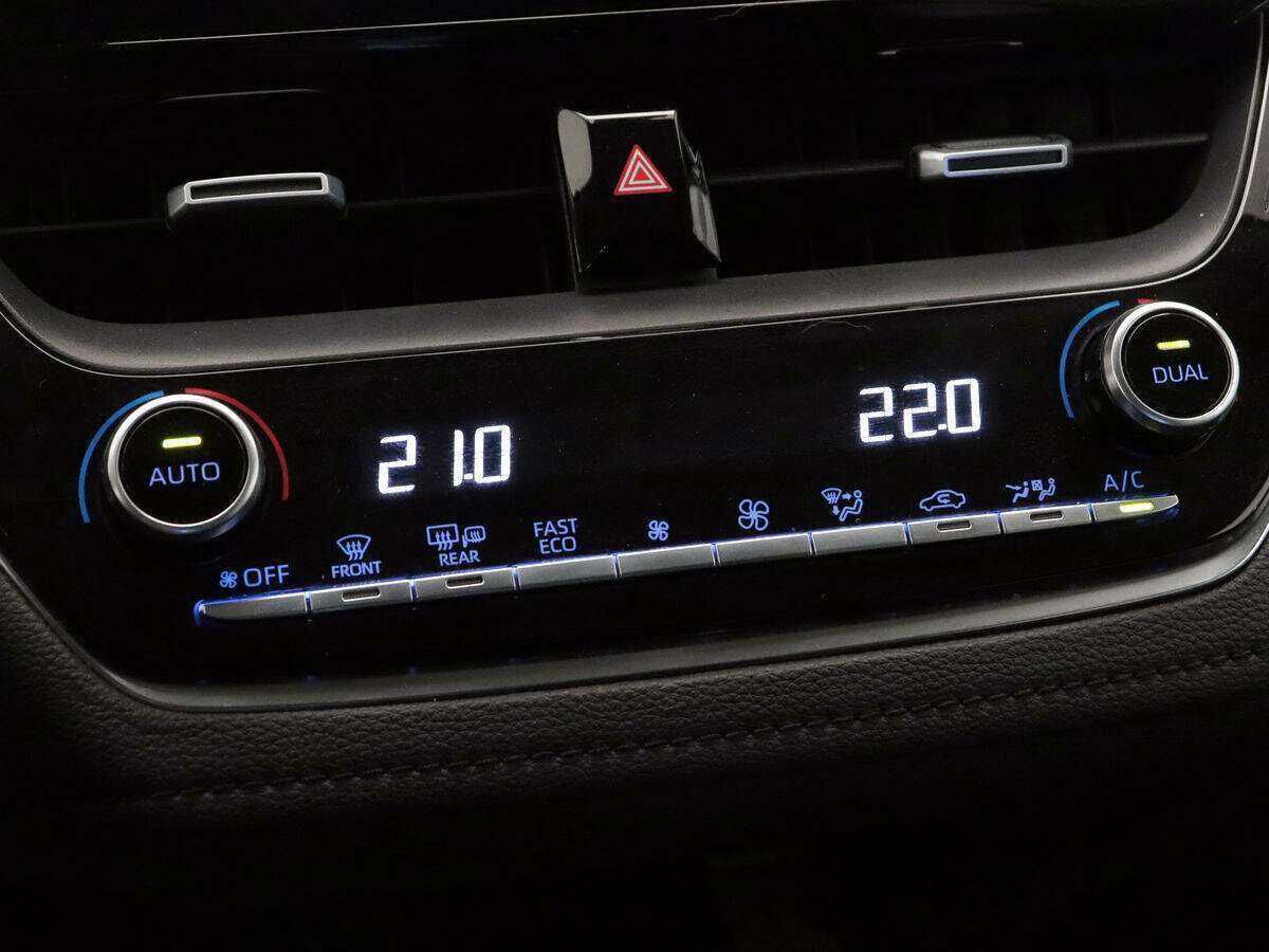 Toyota Corolla, 2019 Фото №17