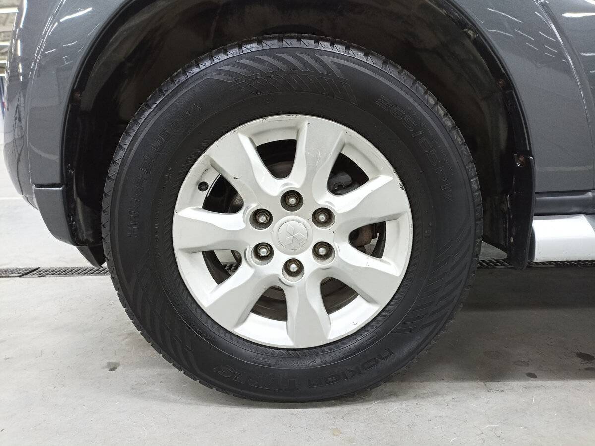 Mitsubishi Pajero, 2012 Фото №18