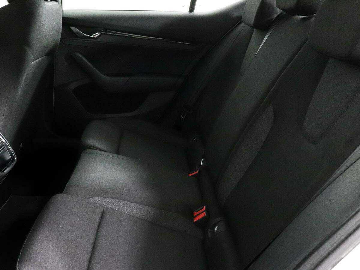 Skoda Octavia, 2021 Фото №7