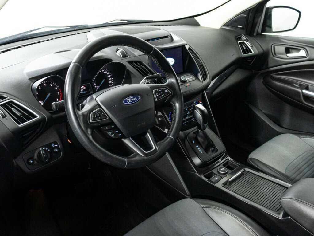 Ford Kuga, 2017 Фото №11