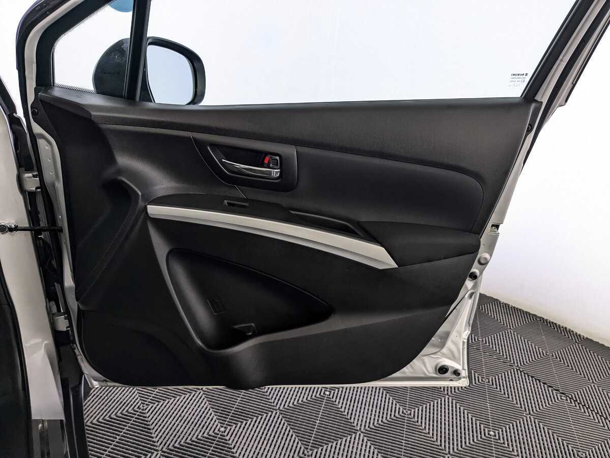 Suzuki SX4, 2018 Фото №21