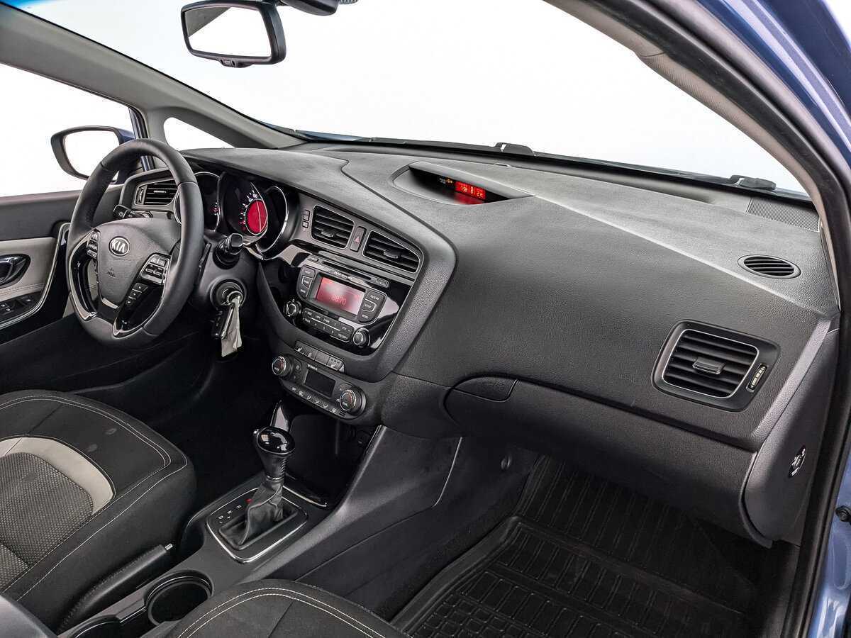 Kia Ceed, 2013 Фото №9
