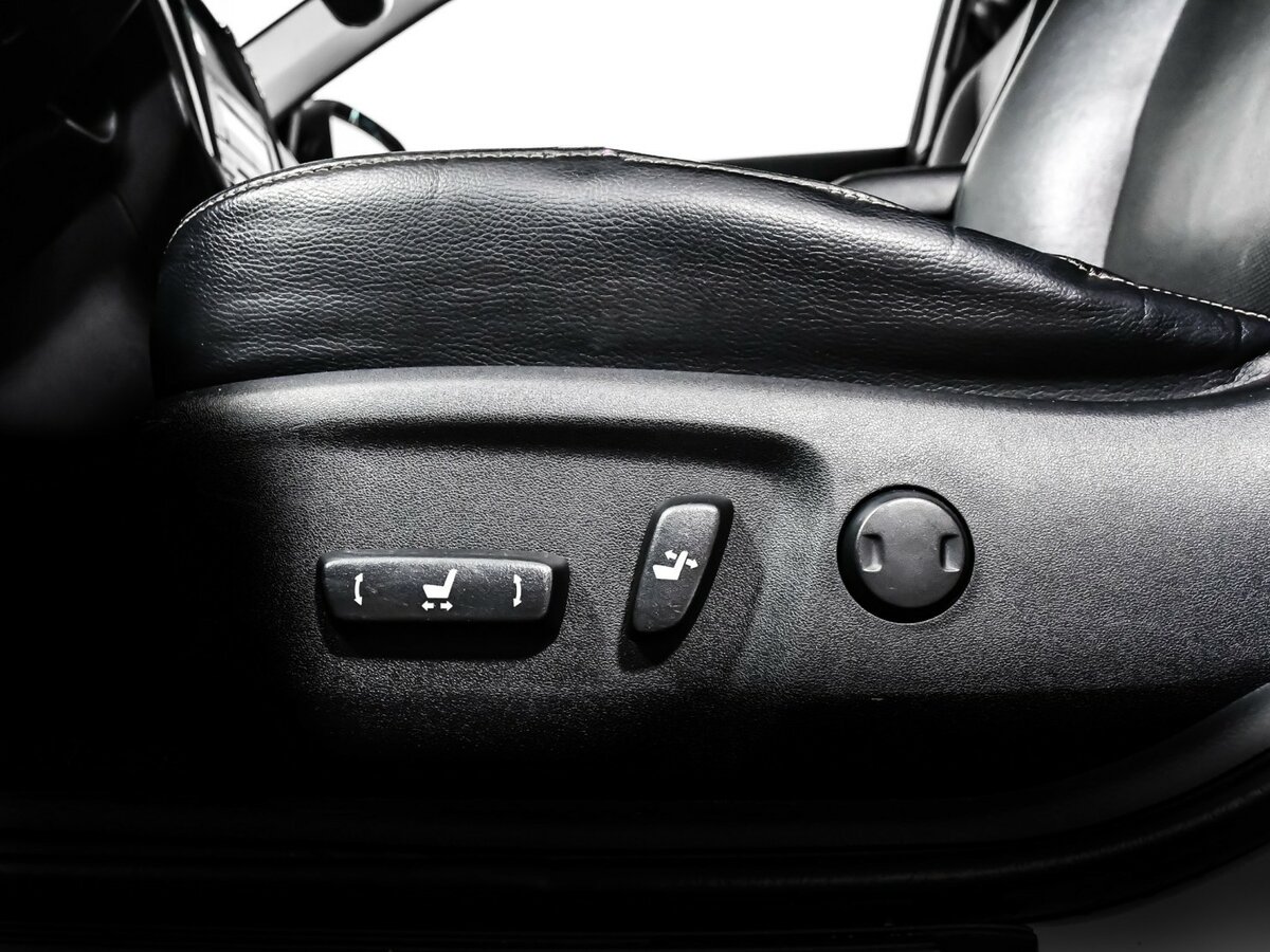 Toyota Camry VII (XV50) Рестайлинг, 2016 Фото №12