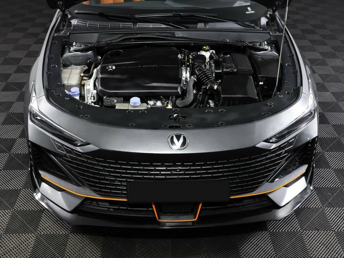 Changan UNI-V I, 2023 Фото №6