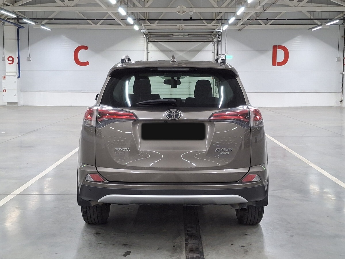 Toyota RAV4 IV (XA40) Рестайлинг, 2015 Фото №6