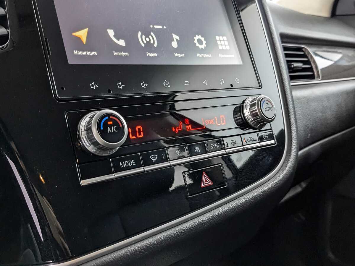 Mitsubishi Outlander, 2021 Фото №17