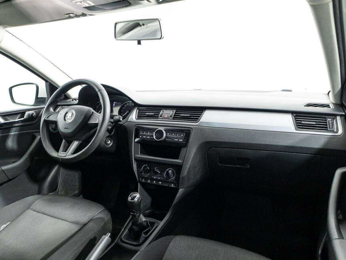 Skoda Rapid, 2017 Фото №9