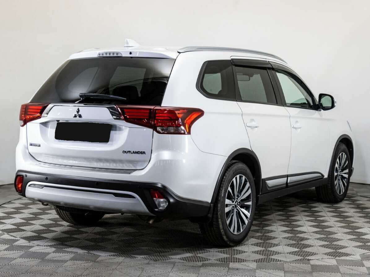 Mitsubishi Outlander, 2020 Фото №5