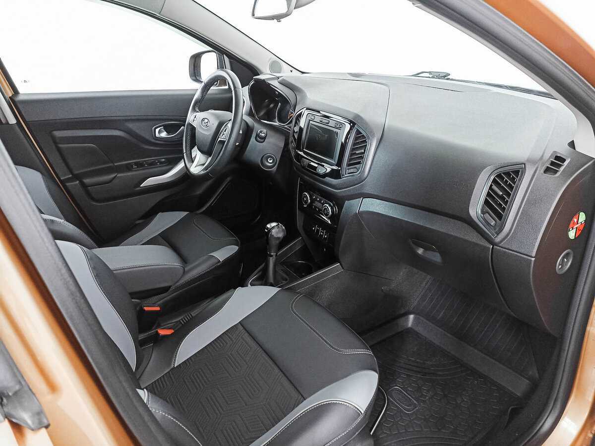 Lada (ВАЗ) XRAY Cross, 2019 Фото №11