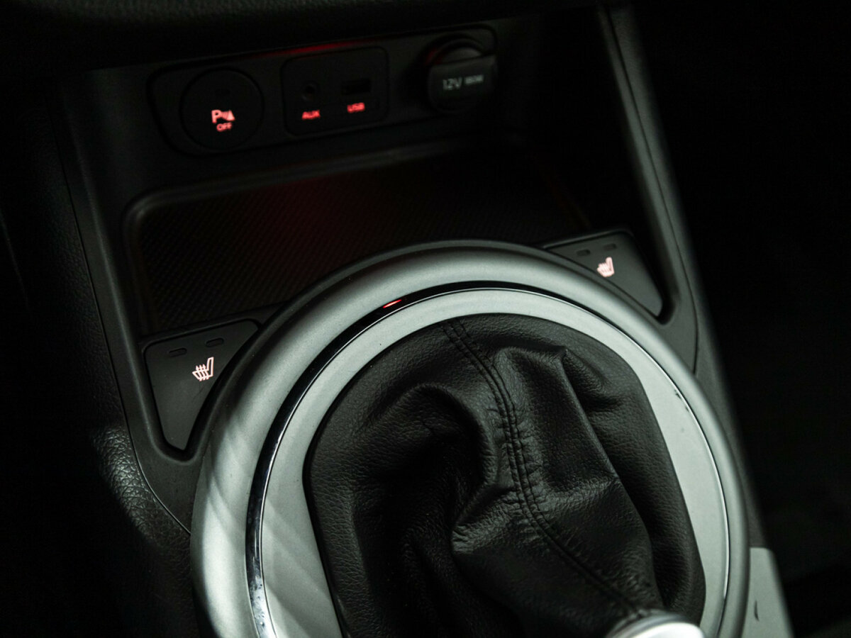 Kia Sportage III Рестайлинг, 2015 Фото №16