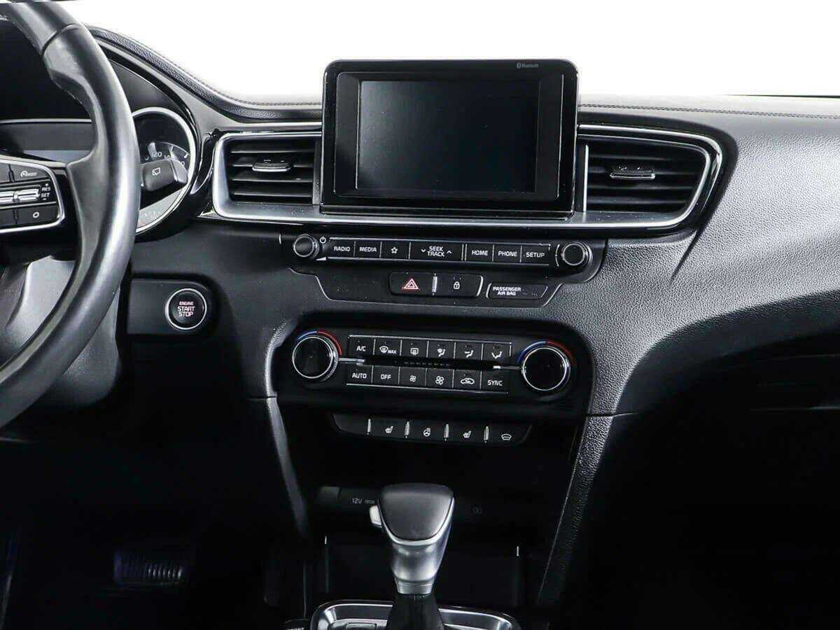 Kia Ceed, 2019 Фото №11