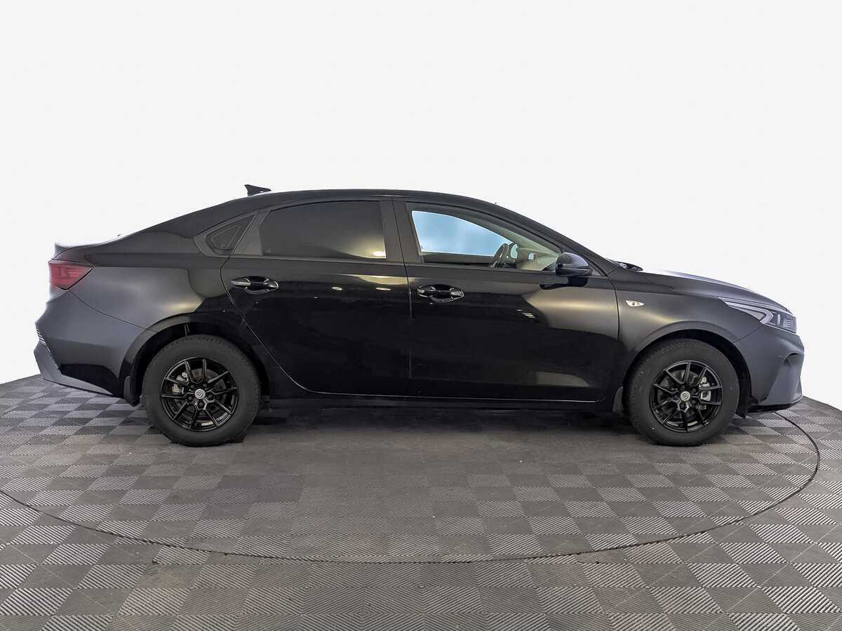 Kia Cerato, 2022 Фото №4
