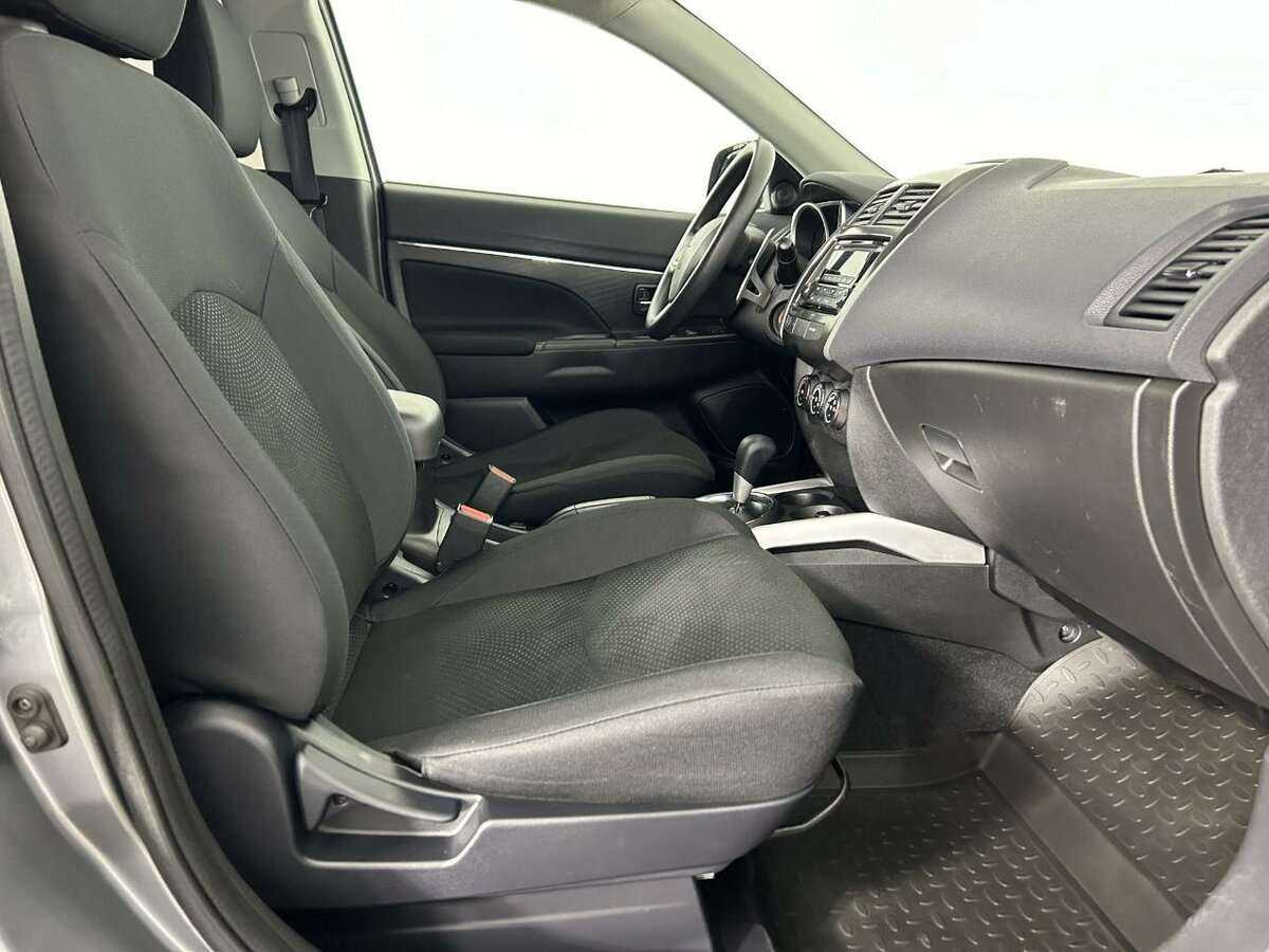 Mitsubishi ASX, 2012 Фото №14