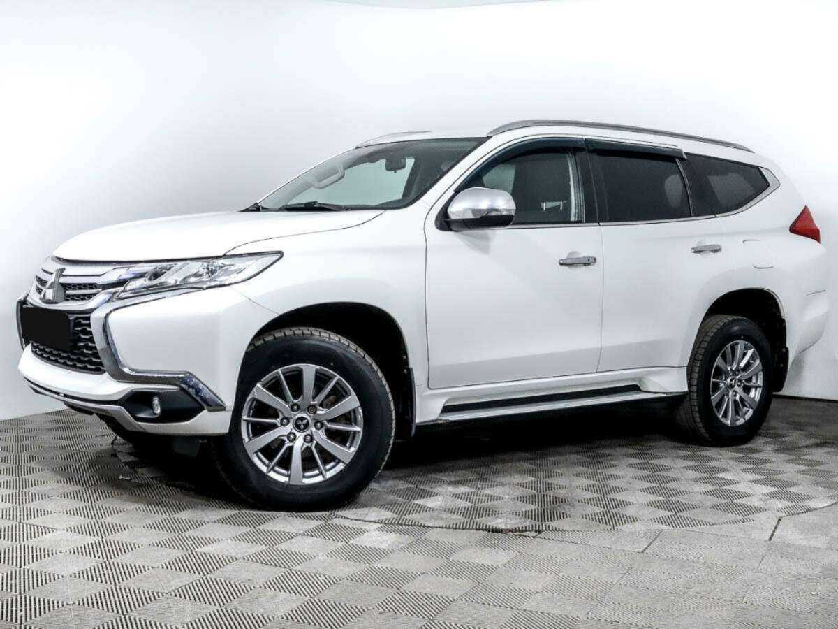 Mitsubishi Pajero Sport, 2017 Фото №1
