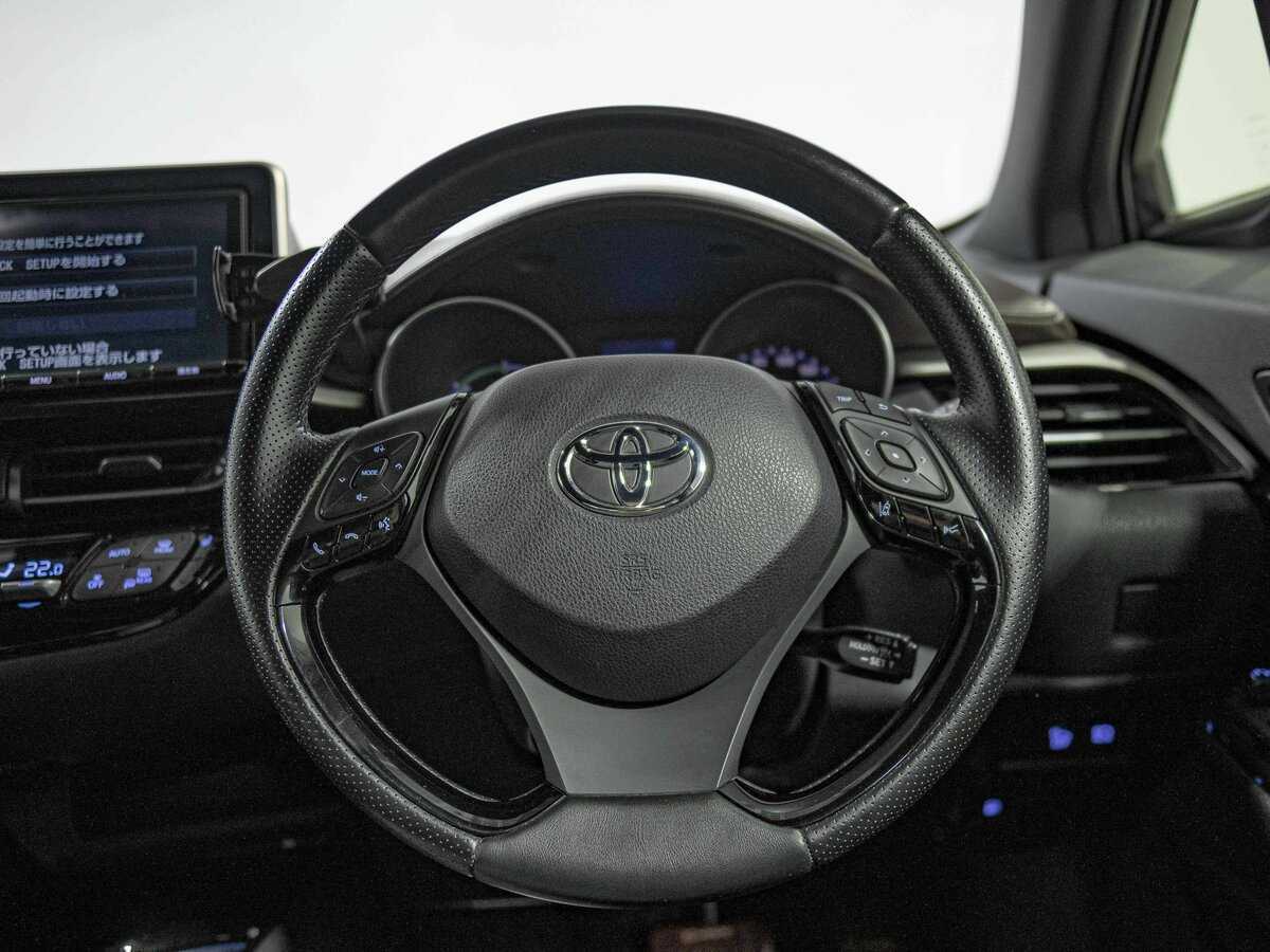 Toyota C-HR, 2017 Фото №7