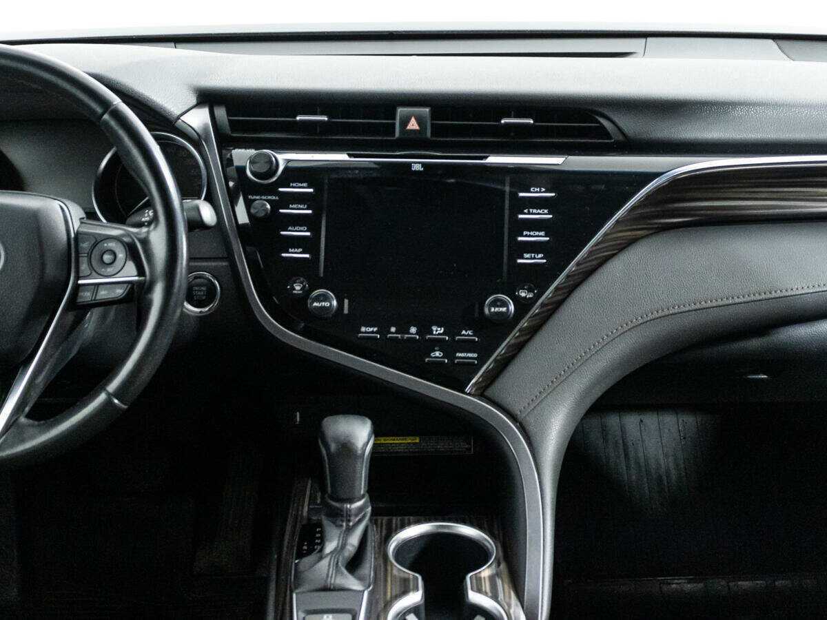Toyota Camry, 2018 Фото №14