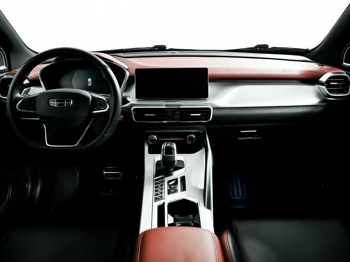 Geely Coolray, 2022 Фото №11