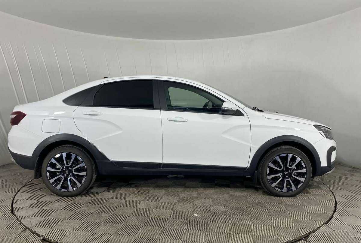 Lada (ВАЗ) Vesta, 2023 Фото №4