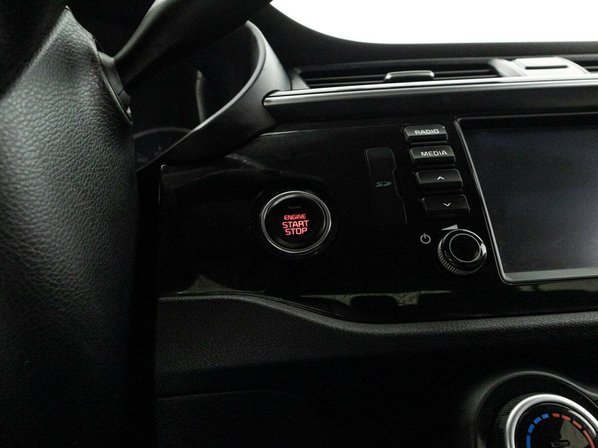 Kia Rio X-Line, 2018 Фото №19