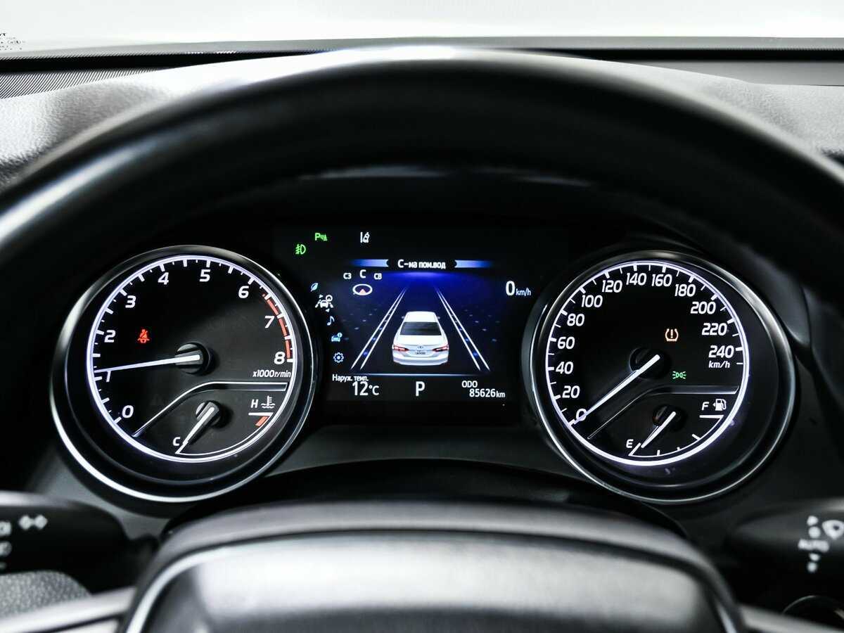 Toyota Camry, 2018 Фото №9