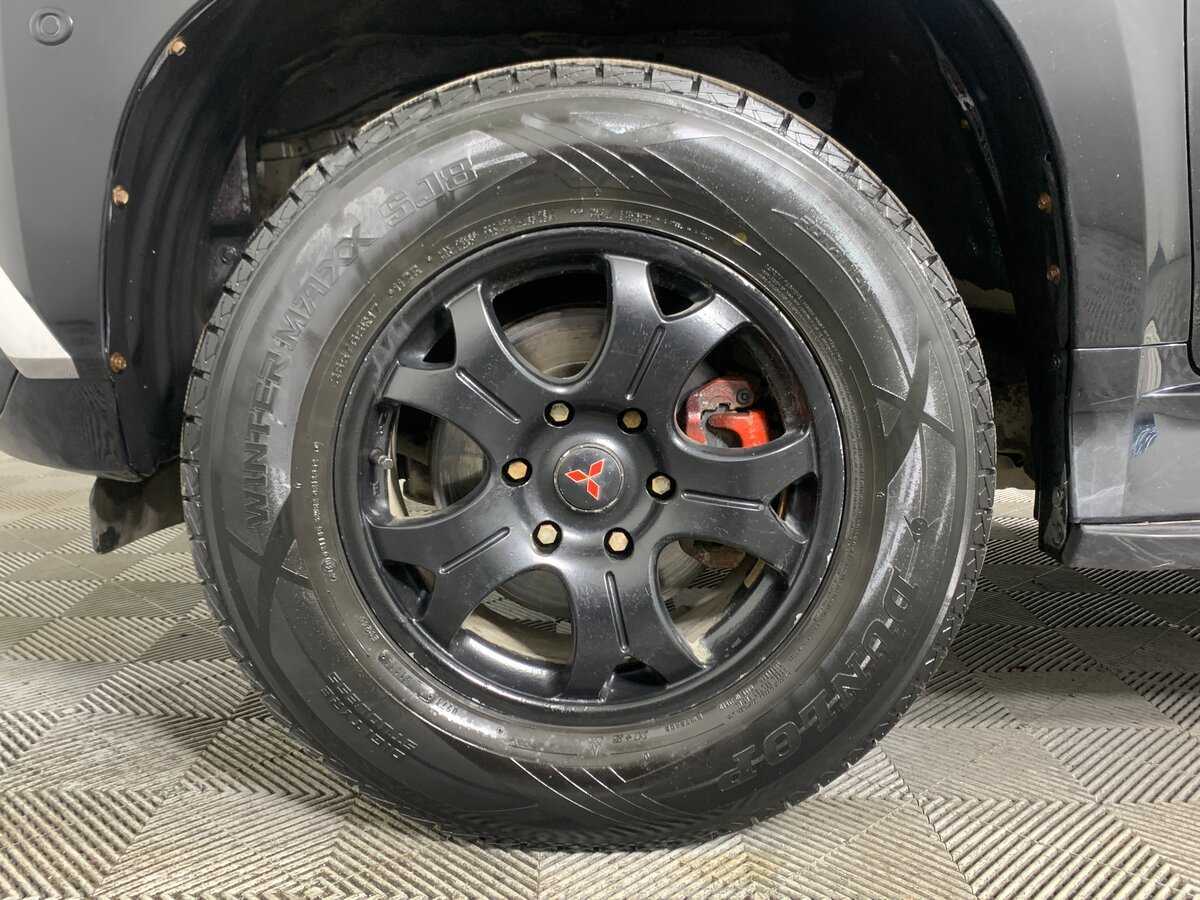 Mitsubishi Pajero Sport, 2017 Фото №9