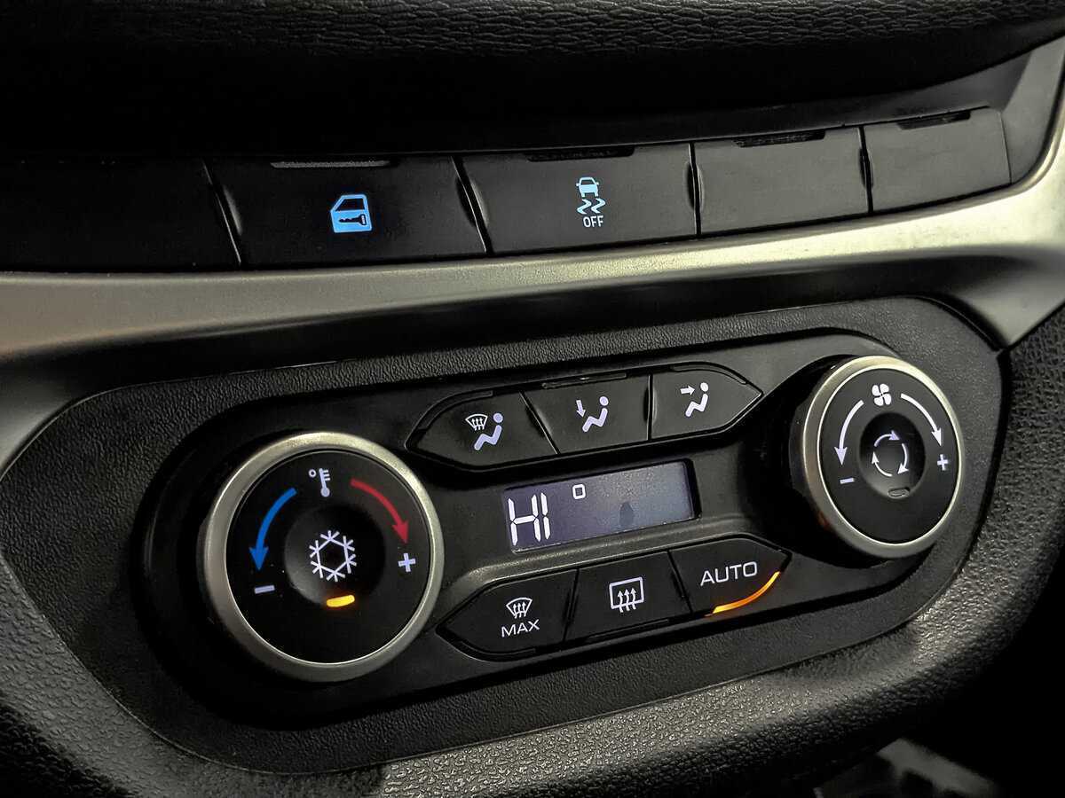 Lada (ВАЗ) Vesta SW Cross, 2018 Фото №20