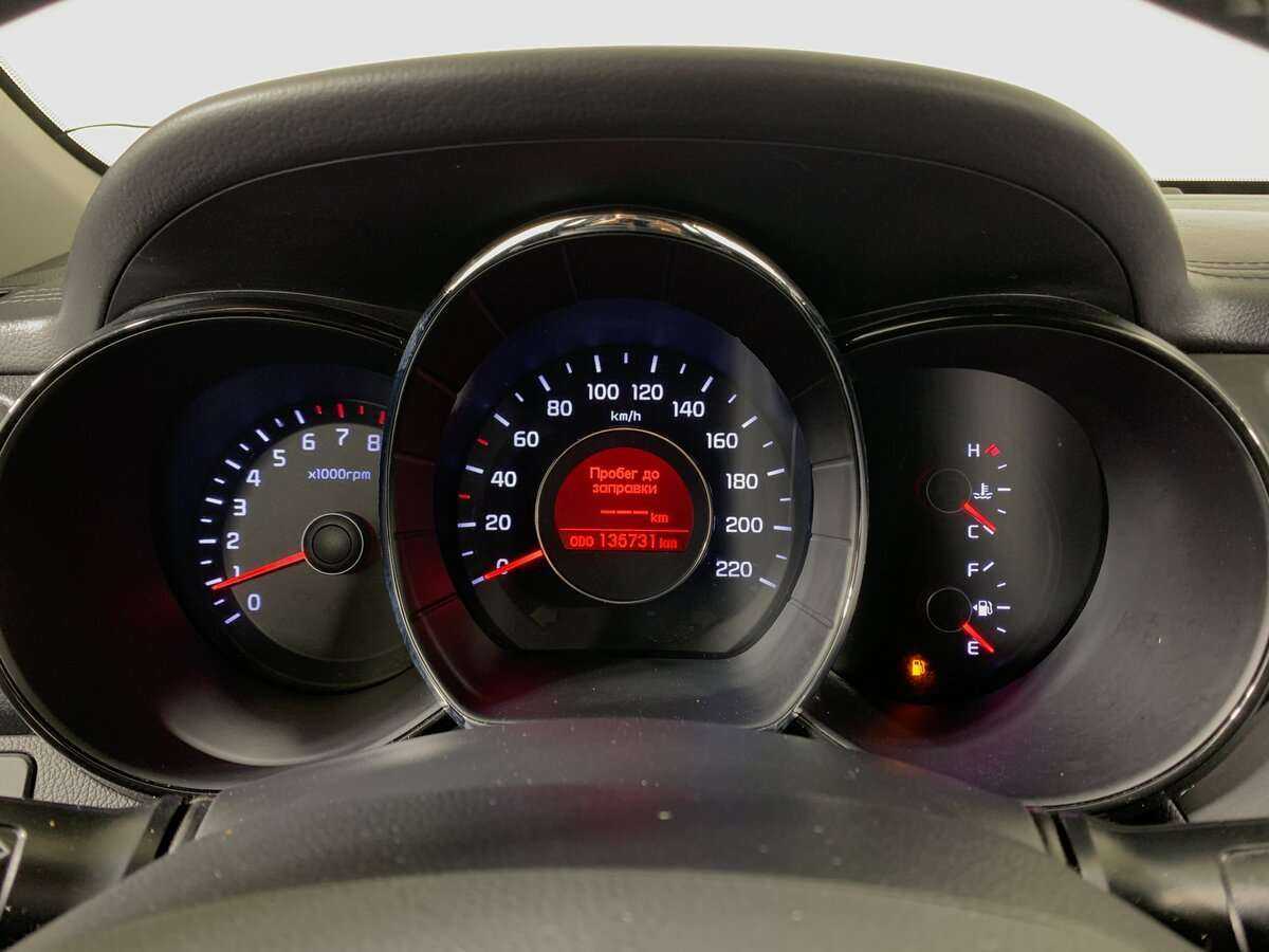 Kia Rio 5-speed, 2012 Фото №15