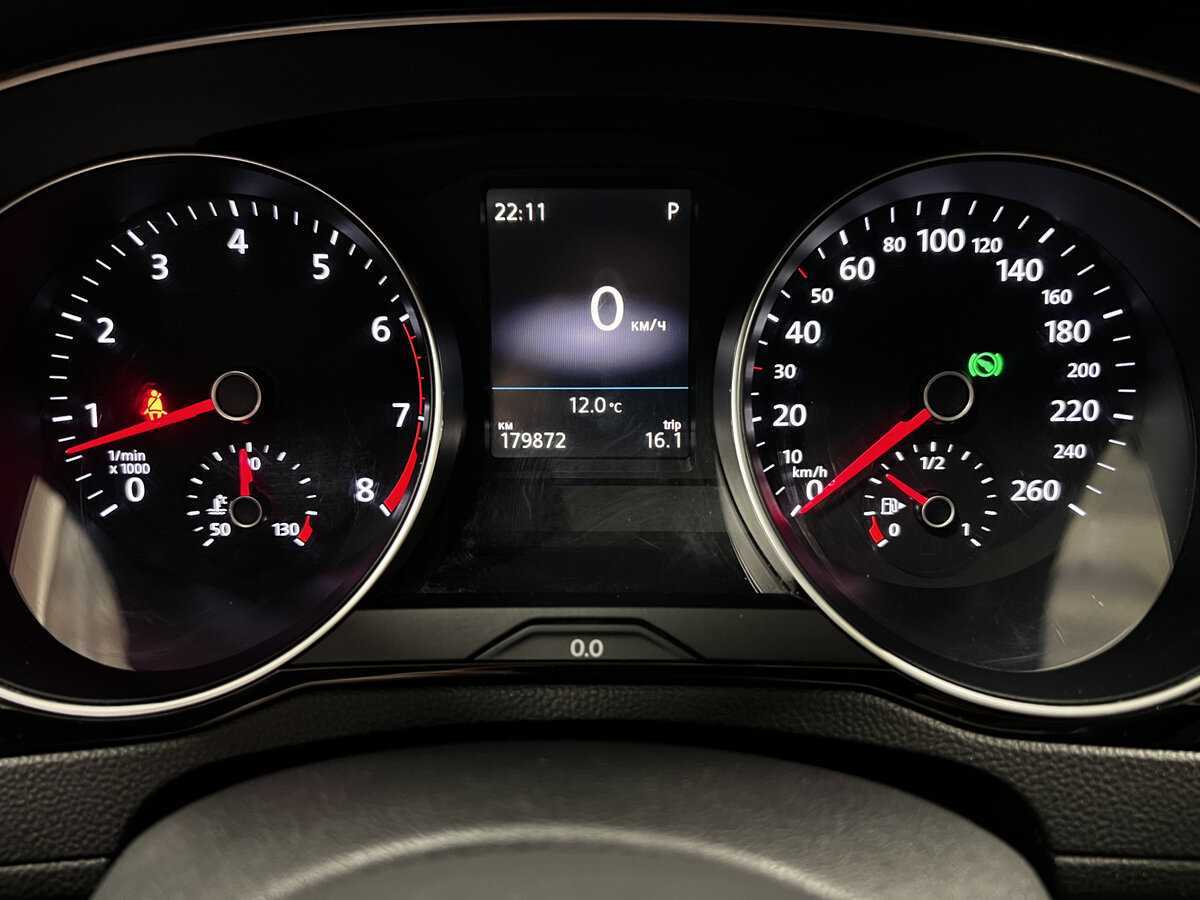 Volkswagen Passat, 2016 Фото №13