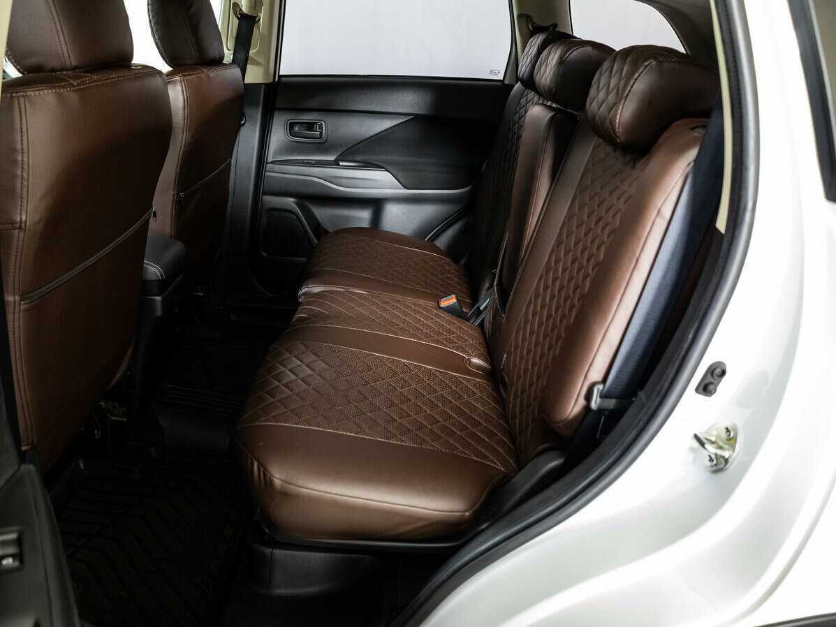 Mitsubishi Outlander, 2020 Фото №8