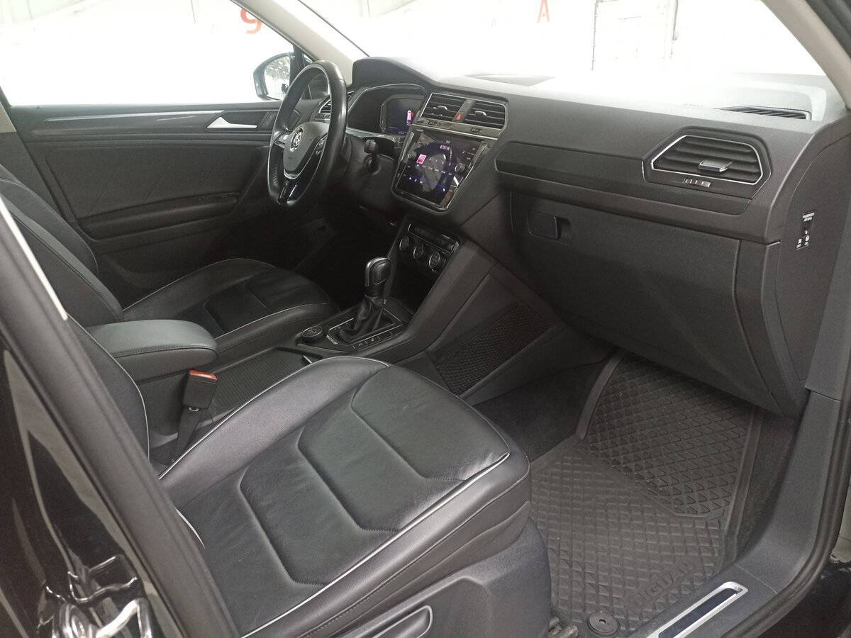 Volkswagen Tiguan, 2019 Фото №11