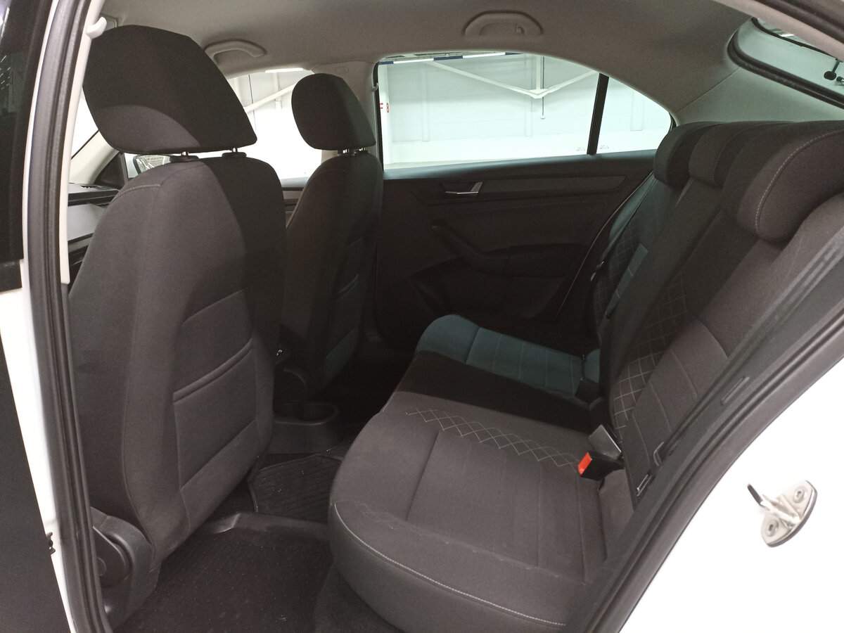 Skoda Rapid, 2021 Фото №12