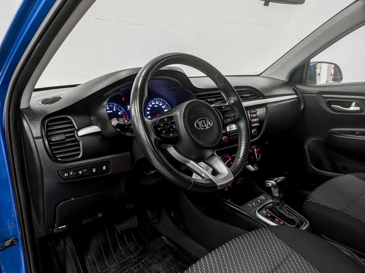 Kia Rio X-Line, 2020 Фото №15