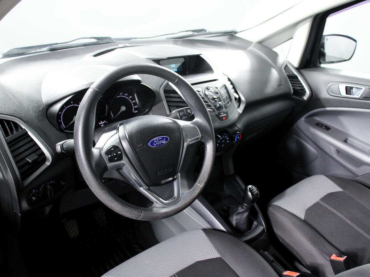 Ford EcoSport, 2015 Фото №14