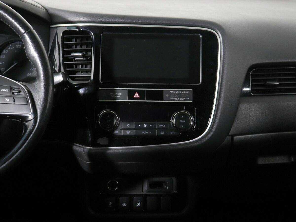 Mitsubishi Outlander, 2019 Фото №23