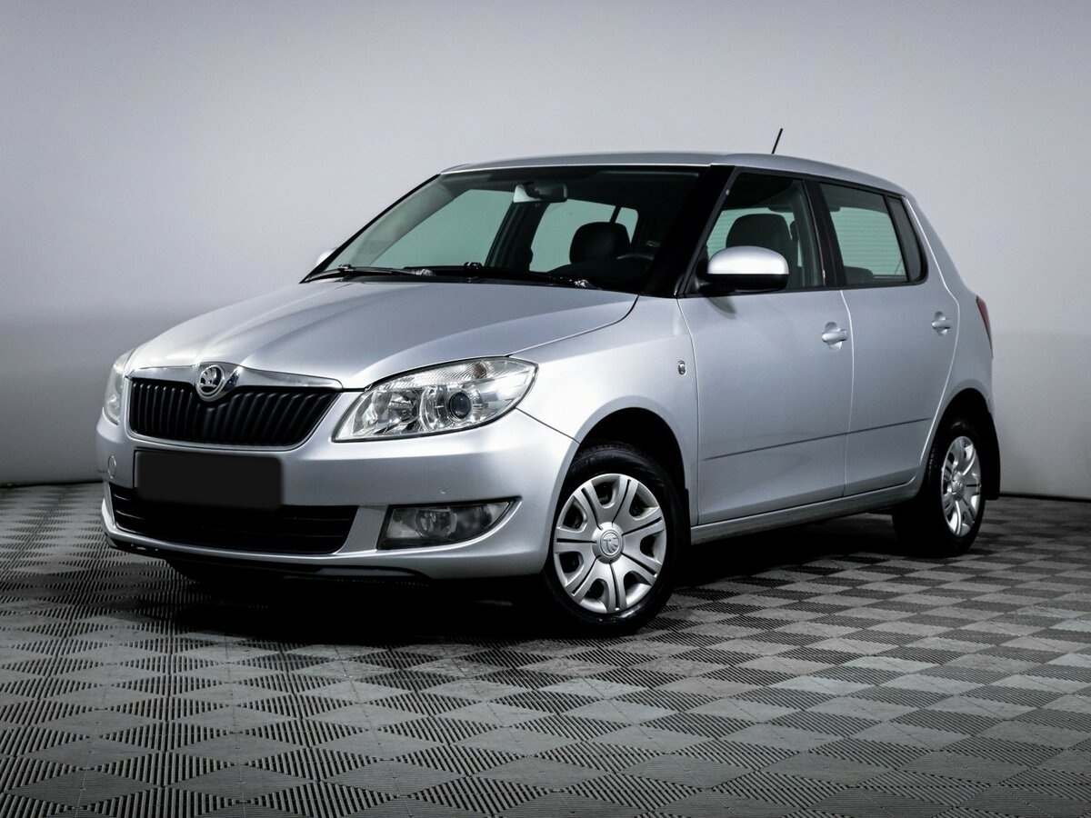 Skoda Fabia II Рестайлинг, 2014 Фото №1