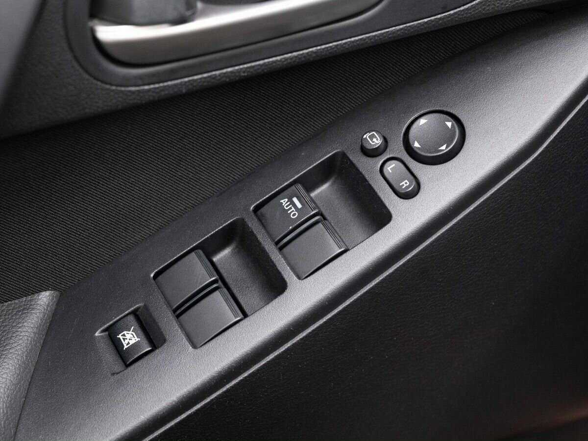 Mazda 3, 2012 Фото №19