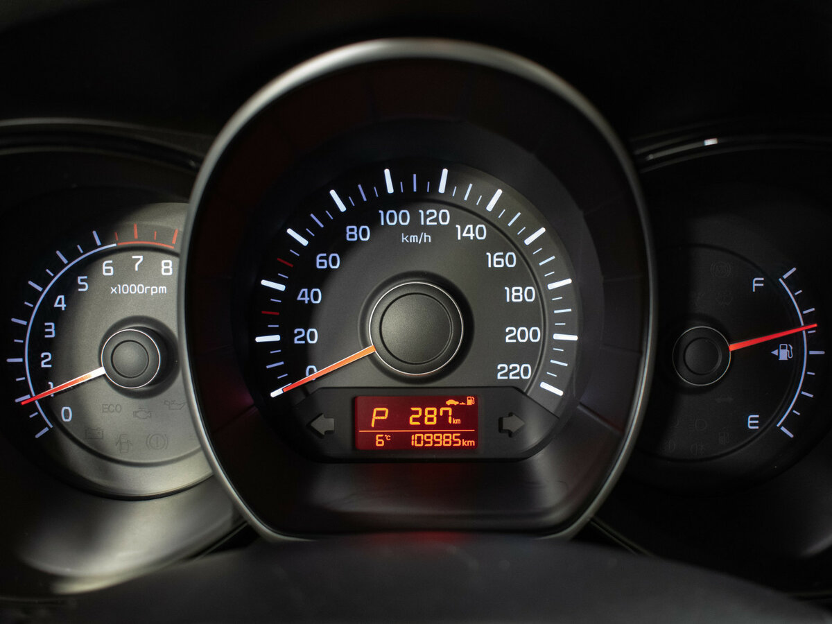 Kia Rio III Рестайлинг, 2015 Фото №12