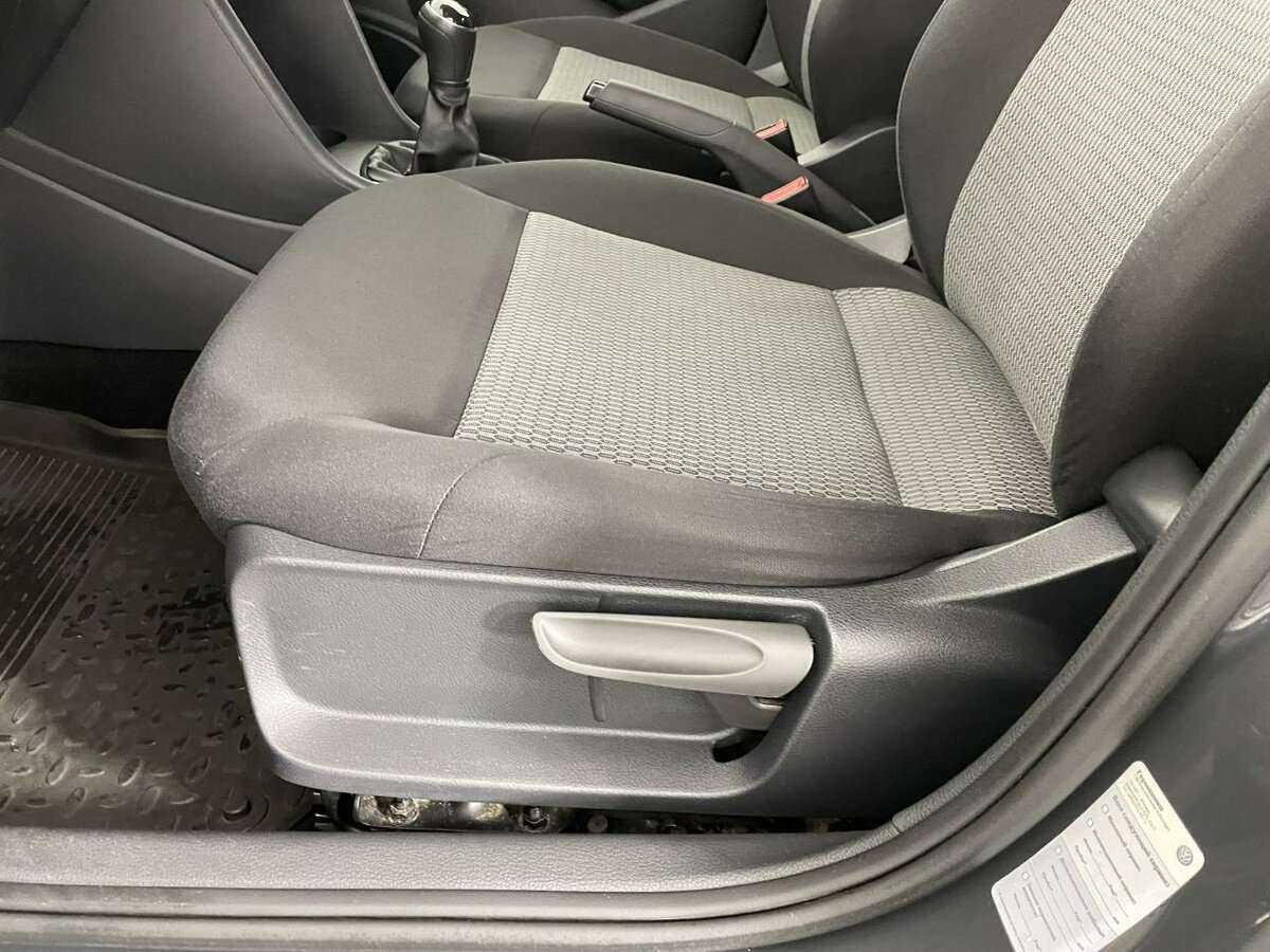 Volkswagen Polo, 2013 Фото №10