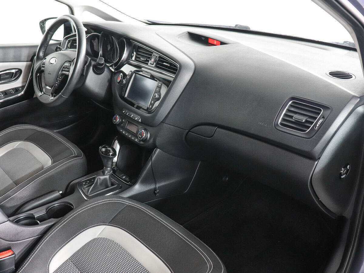 Kia Ceed, 2018 Фото №10