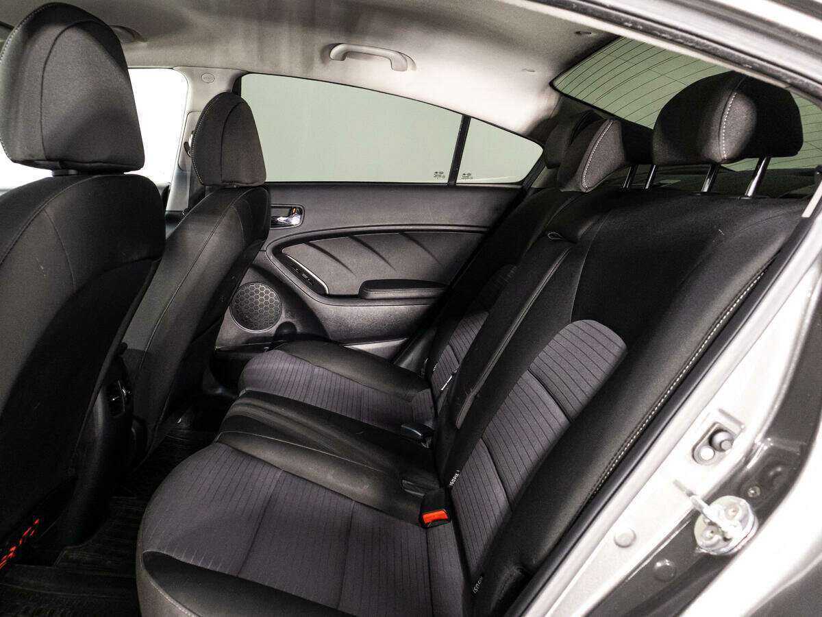 Kia Cerato, 2019 Фото №11