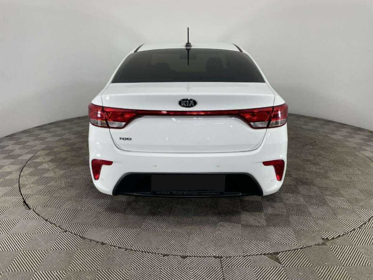 Kia Rio, 2018 Фото №3