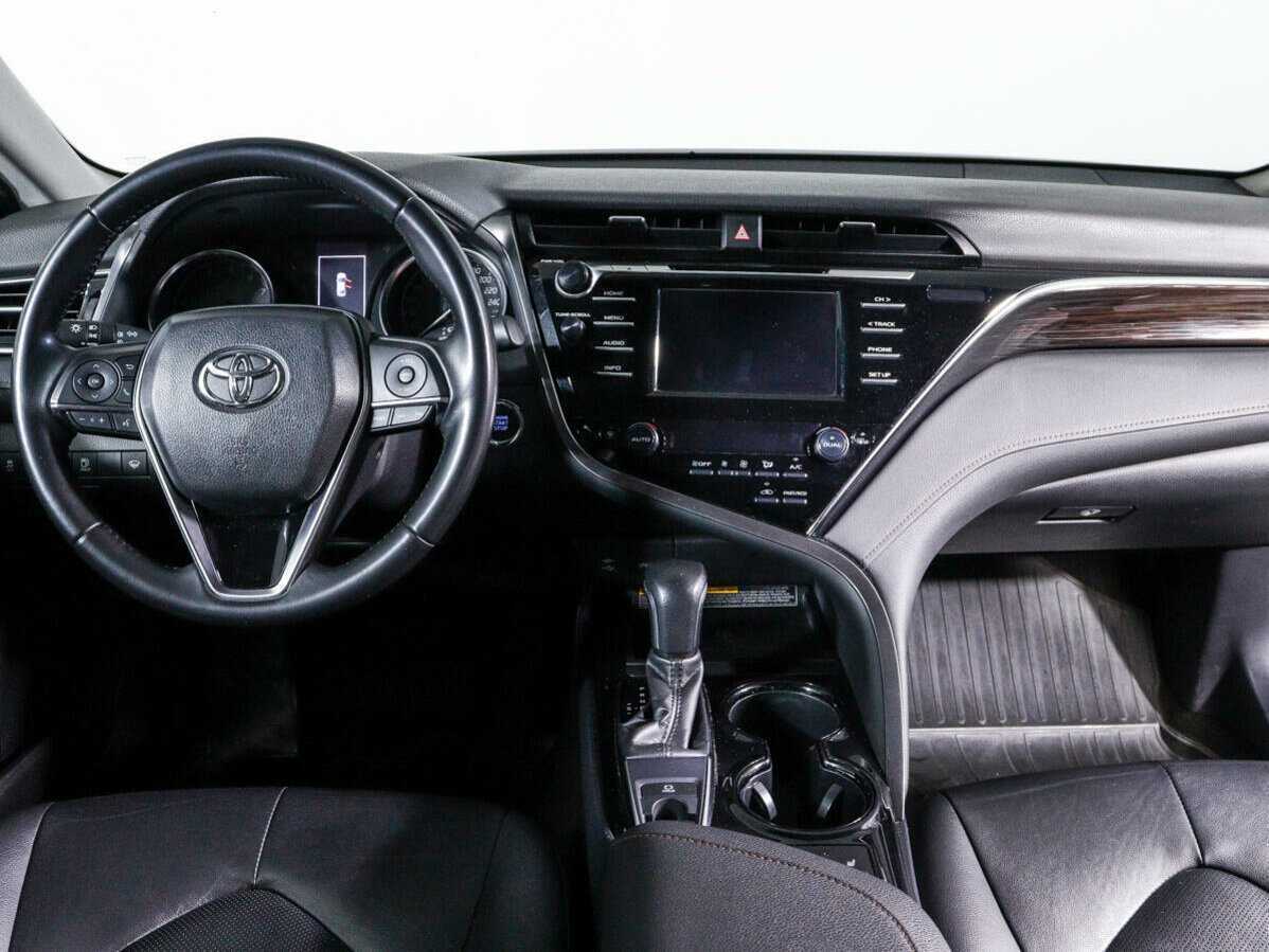 Toyota Camry, 2019 Фото №12